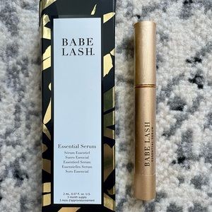 NEW✨BABE LASH SERUM